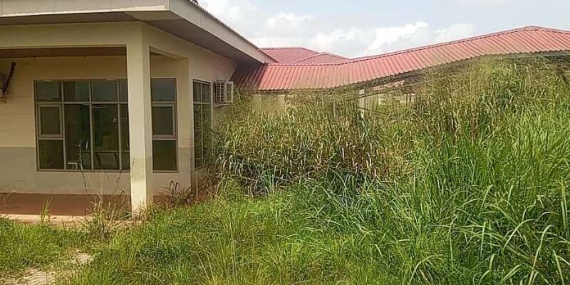 Abandoned Sawua Regional Hospital: Reflecting Problems of Ghana Healthcare Infrastructure