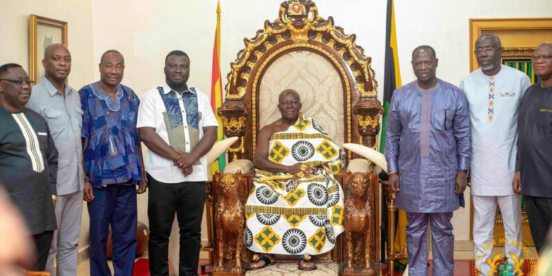 The Ashantehene expressed his commitment to help the government fight illegal mining while he praised the changes brought by the Lands Minister to the mining sector